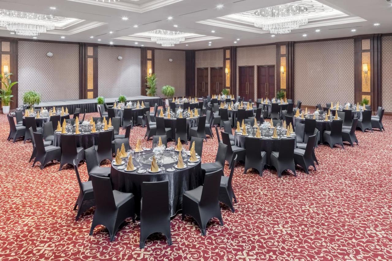 Melia Vinpearl Cua Hoi Beach Resort Cửa Lô Exterior photo